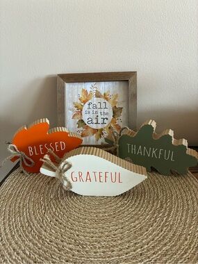 Fall Leaf Wood Décor Trio - Blessed, Grateful, Thankful
